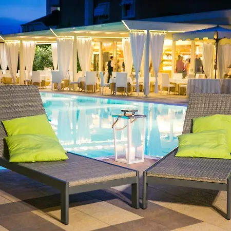 Hotel Ares