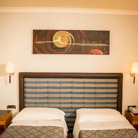 Hotel Ares 3*