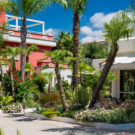 Ares מלון Pontinia