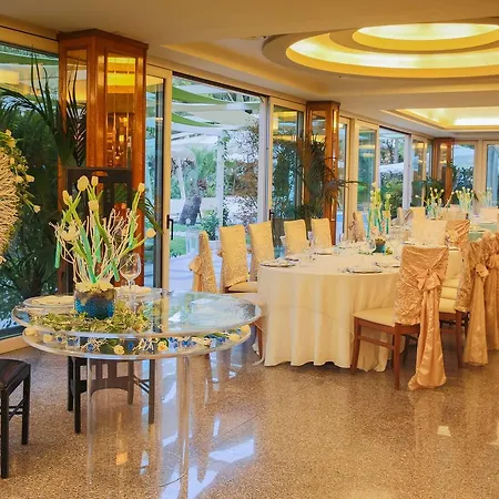 Hotel Ares 3*